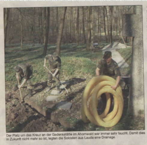 Renovierung des Denkmals 2003